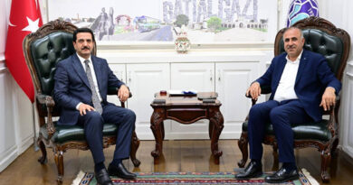 OSMAN DURSUN’DAN BATTALGAZİ BELEDİYESİ’NE ZİYARET OSMAN DURSUN’DAN BATTALGAZİ BELEDİYESİ’NE ZİYARET